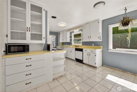 405 Pioneer Drive Wenatchee WA 98801