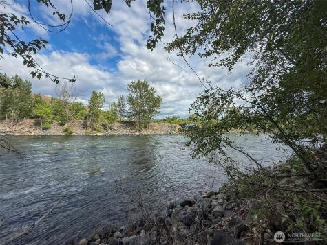 518 Bridge Street Twisp WA 98856
