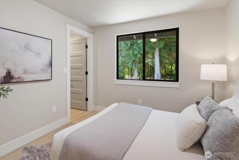 2425 NW Oakcrest Drive Issaquah WA 98027