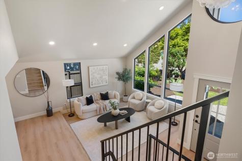 2425 NW Oakcrest Drive Issaquah WA 98027