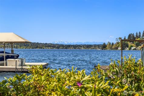 1811 10th Street W Kirkland WA 98033