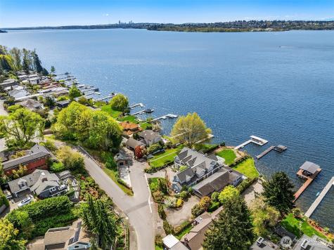 1811 10th Street W Kirkland WA 98033