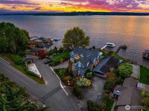 1811 10th Street W Kirkland WA 98033