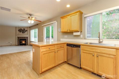 9621 148th Street Ct E Puyallup WA 98375