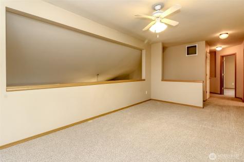 9621 148th Street Ct E Puyallup WA 98375