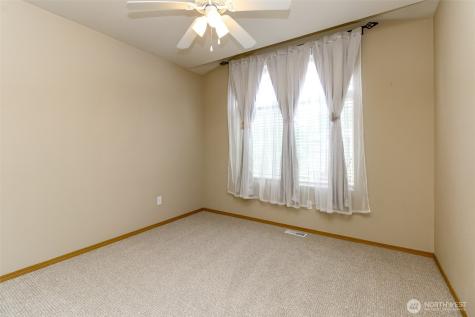 9621 148th Street Ct E Puyallup WA 98375