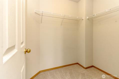 9621 148th Street Ct E Puyallup WA 98375
