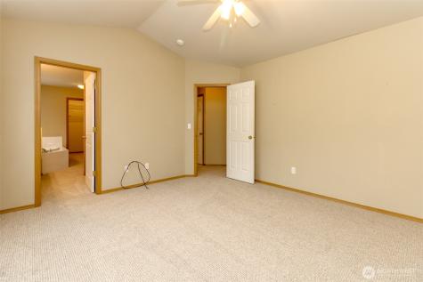 9621 148th Street Ct E Puyallup WA 98375