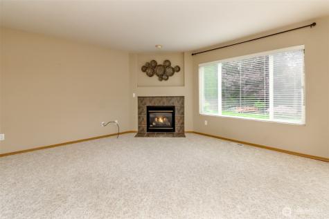 9621 148th Street Ct E Puyallup WA 98375