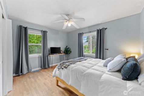 4414 N 19th Street Tacoma WA 98406