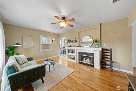 4414 N 19th Street Tacoma WA 98406