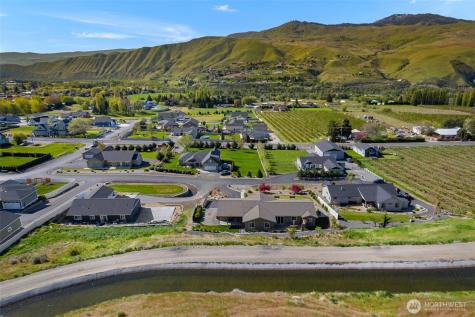 37 Diede Hills Lane Wenatchee WA 98801
