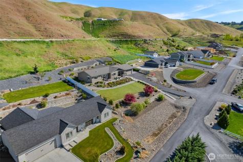 37 Diede Hills Lane Wenatchee WA 98801
