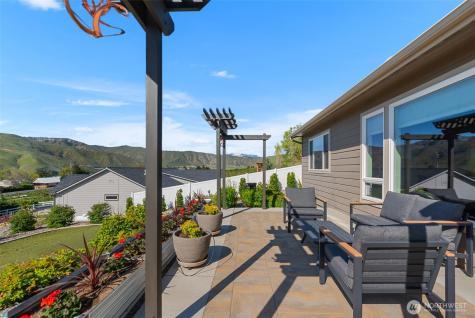37 Diede Hills Lane Wenatchee WA 98801