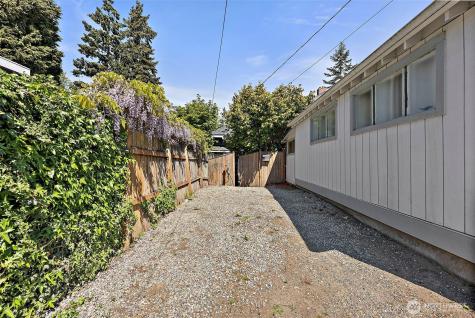 3944 N 30th Street Tacoma WA 98407