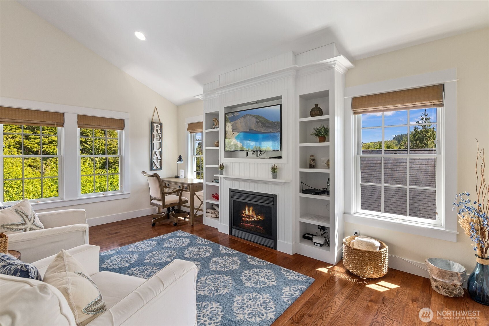 81 Compass Street Pacific Beach WA 98571