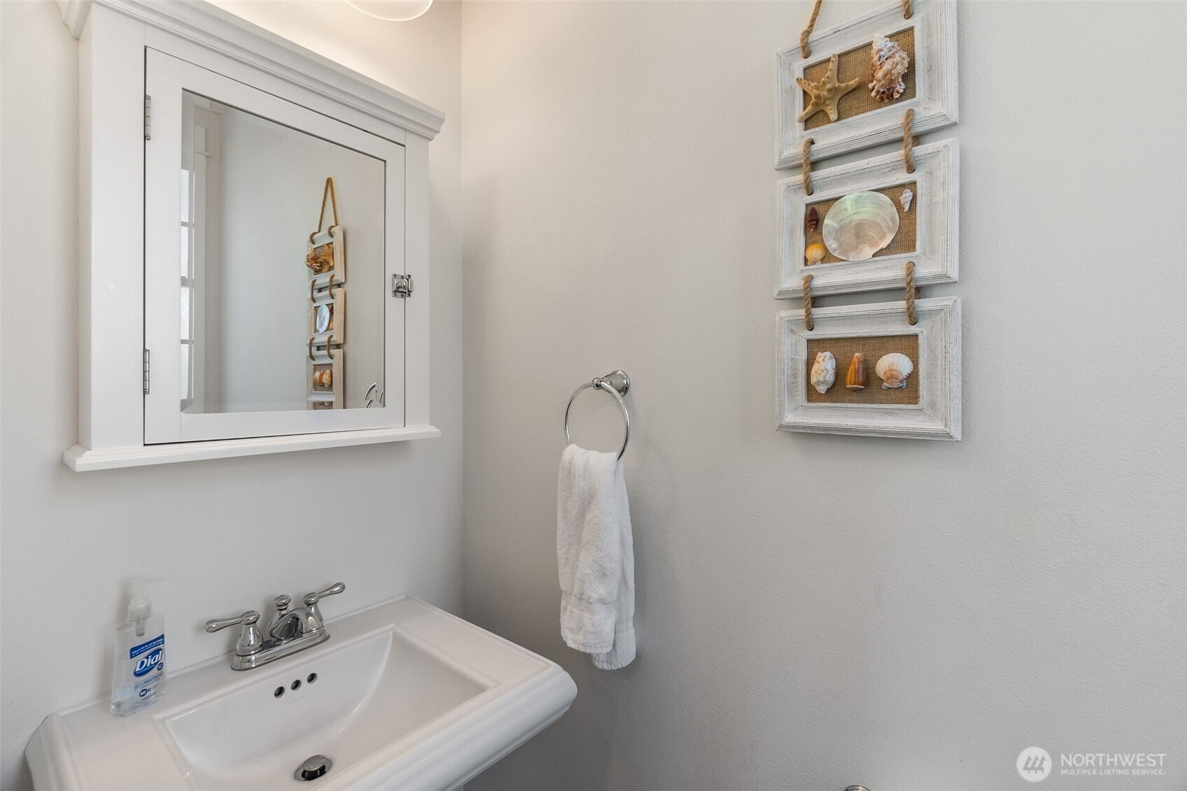 81 Compass Street Pacific Beach WA 98571