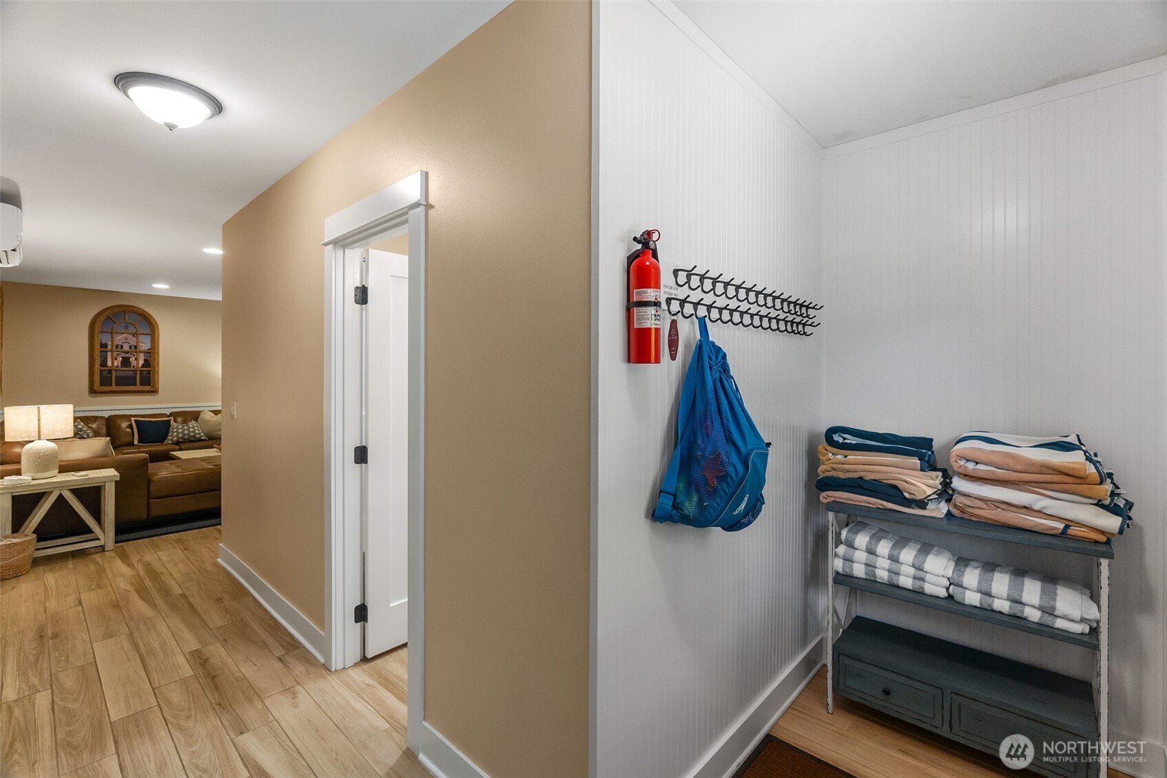 81 Compass Street Pacific Beach WA 98571