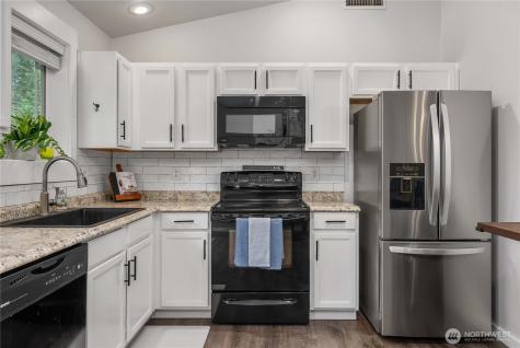 15423 Horseshoe Avenue SW Port Orchard WA 98367