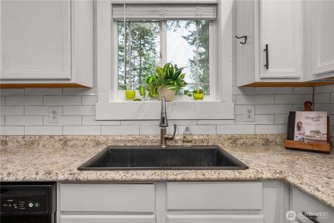15423 Horseshoe Avenue SW Port Orchard WA 98367