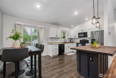 15423 Horseshoe Avenue SW Port Orchard WA 98367
