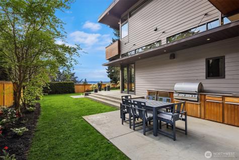 10314 SE 25th Street Bellevue WA 98004