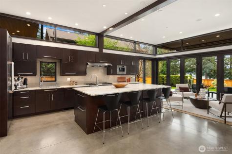 10314 SE 25th Street Bellevue WA 98004
