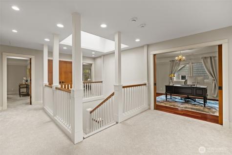 11010 101st Place NE Kirkland WA 98033