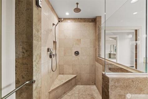 11010 101st Place NE Kirkland WA 98033