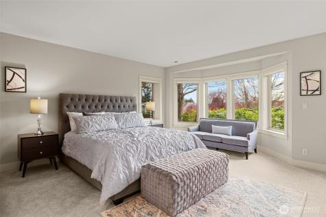 11010 101st Place NE Kirkland WA 98033