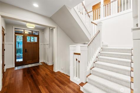 11010 101st Place NE Kirkland WA 98033