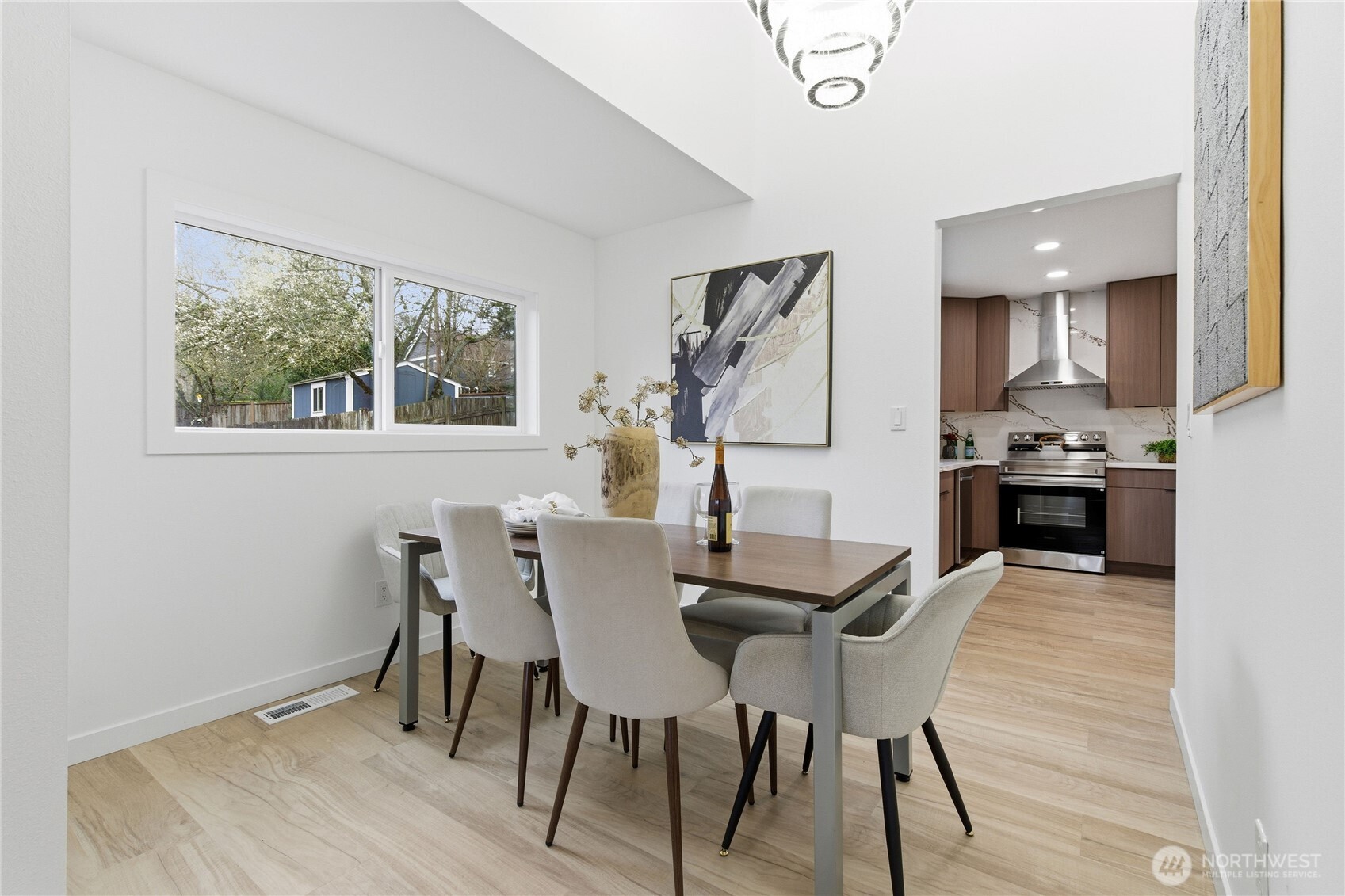 8828 NE 152nd Street Kenmore WA 98028