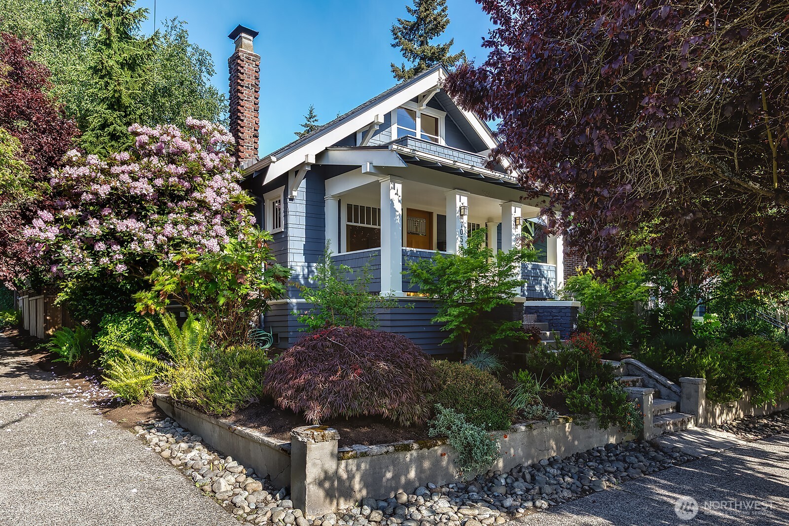 7056 26th Avenue NW Seattle WA 98117