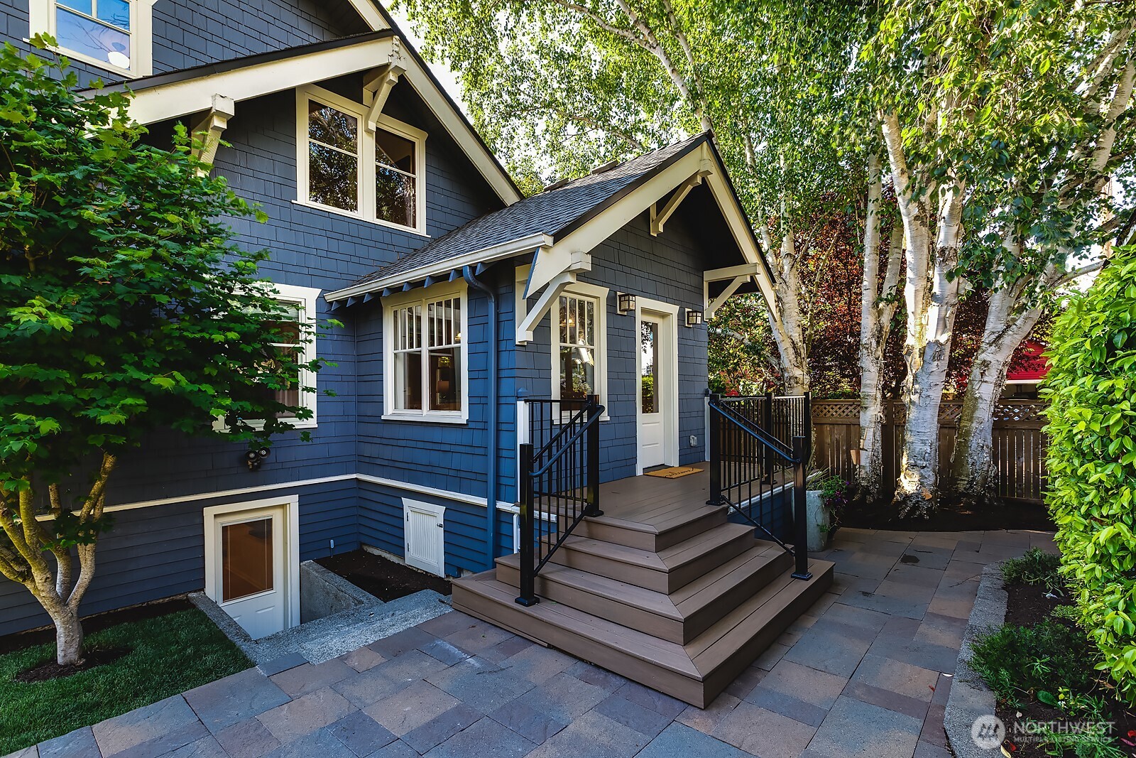 7056 26th Avenue NW Seattle WA 98117
