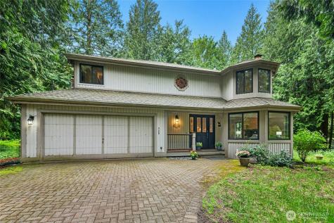 24705 SE Mirrormont Way Issaquah WA 98027
