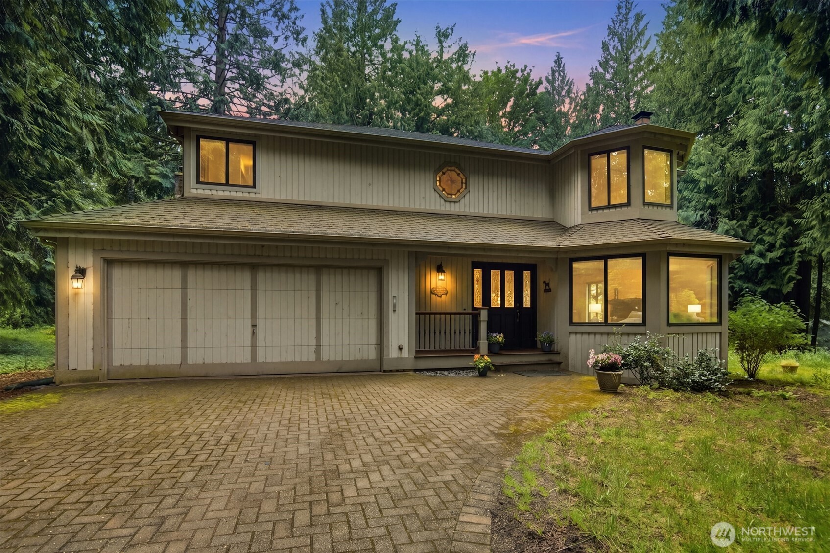 24705 SE Mirrormont Way Issaquah WA 98027