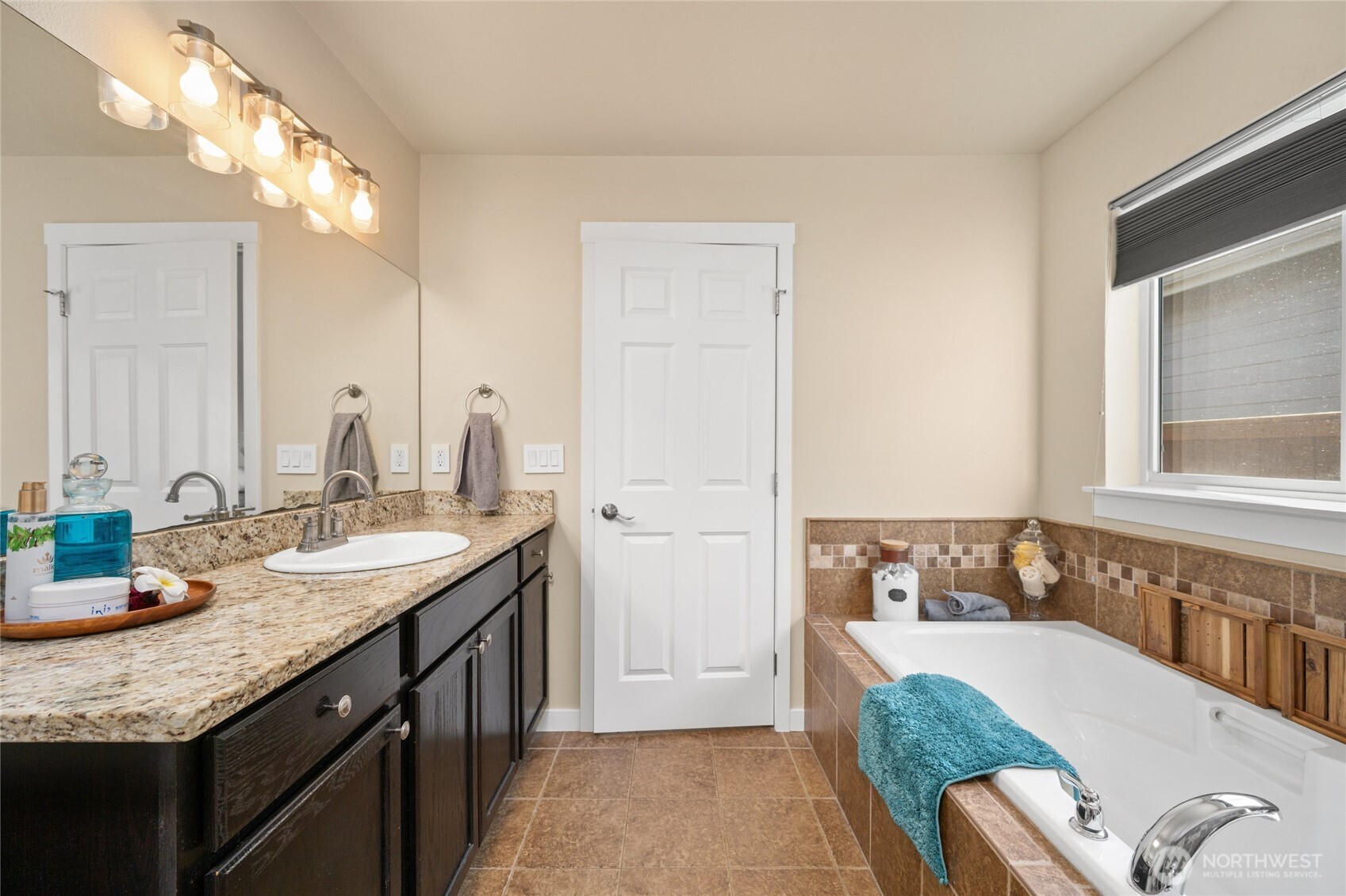 5383 Coastal Loop Blaine WA 98230
