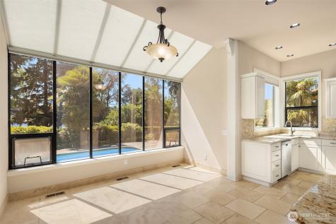 15805 SE 16th Street Bellevue WA 98008