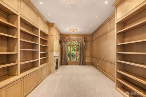 15805 SE 16th Street Bellevue WA 98008