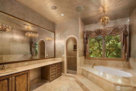 15805 SE 16th Street Bellevue WA 98008