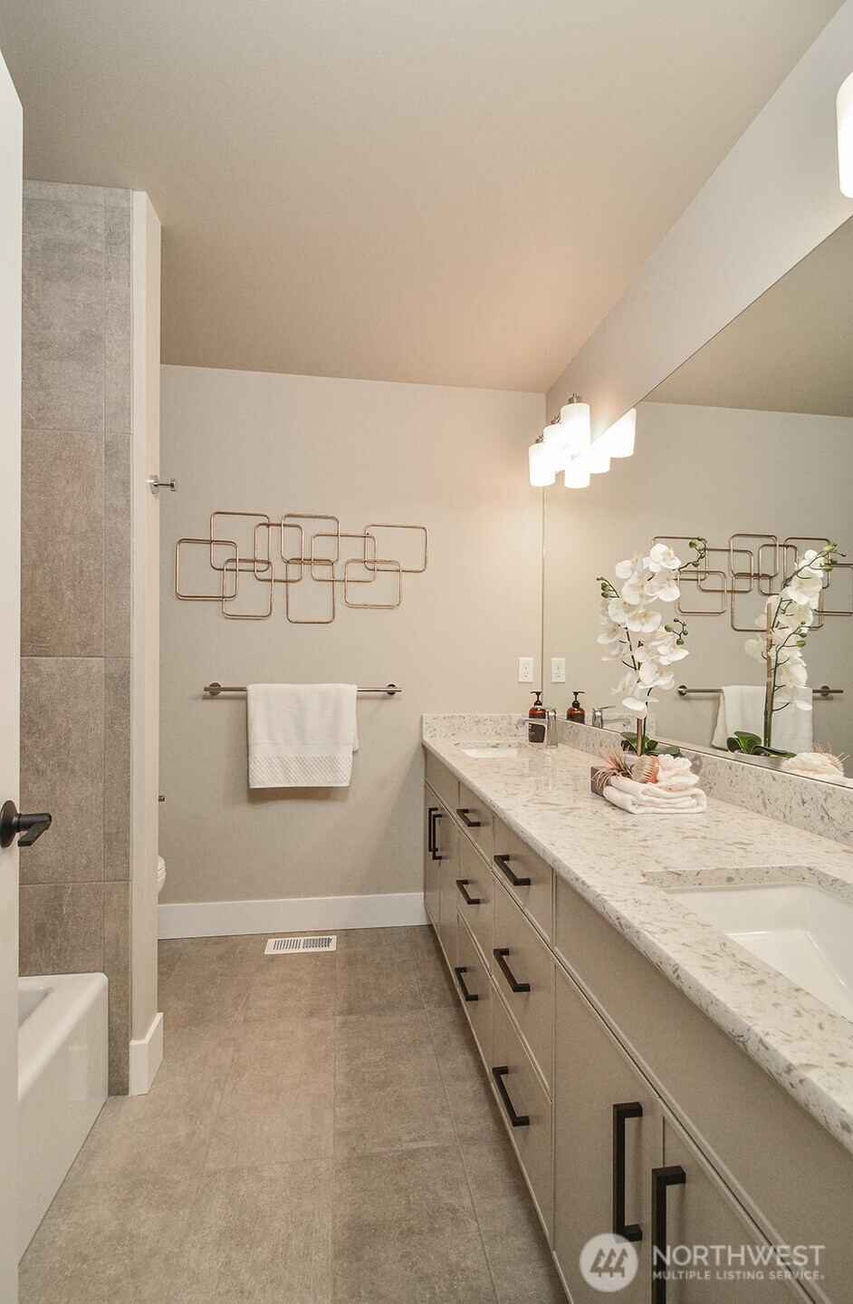 10202 44th Avenue SW Seattle WA 98146