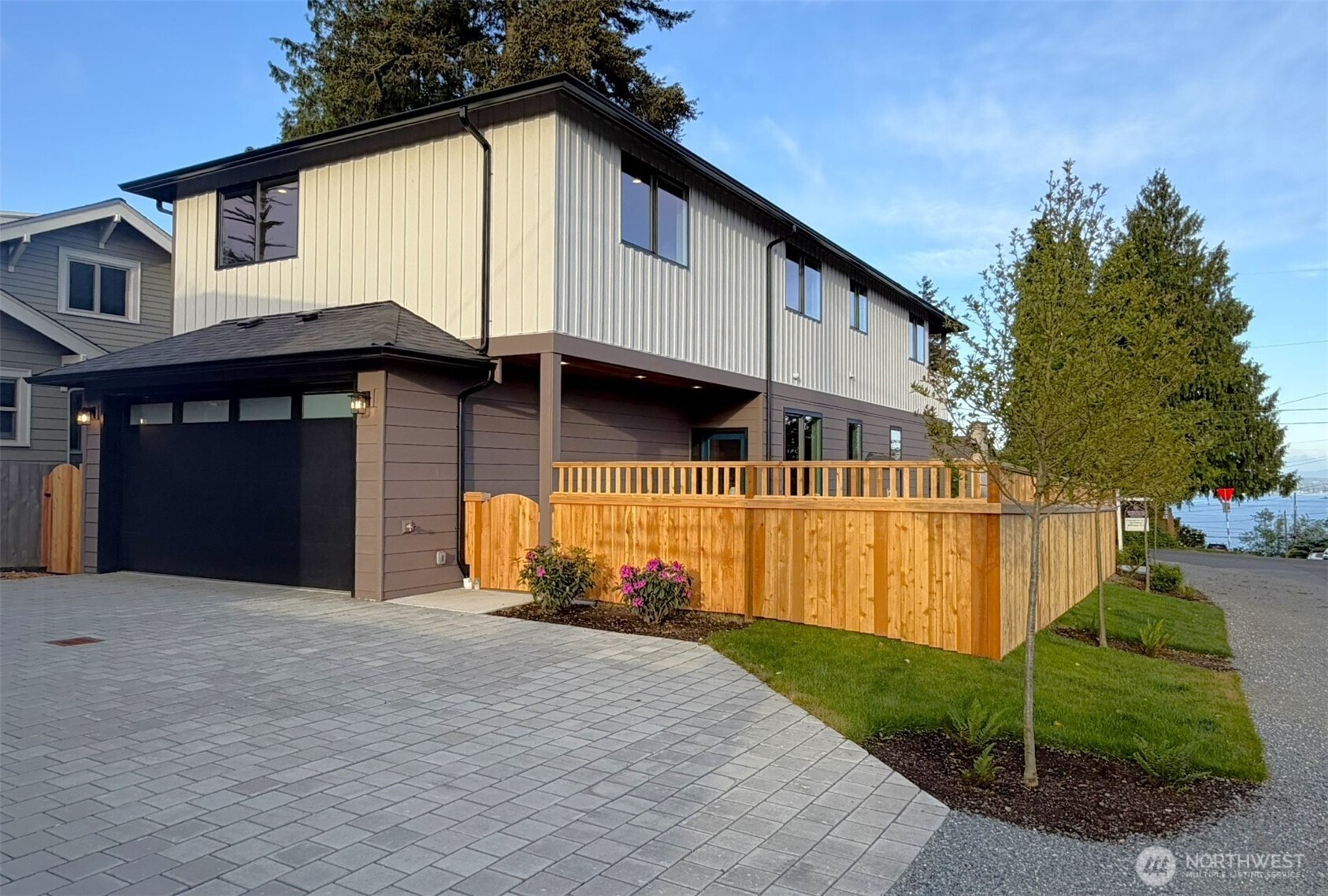10202 44th Avenue SW Seattle WA 98146