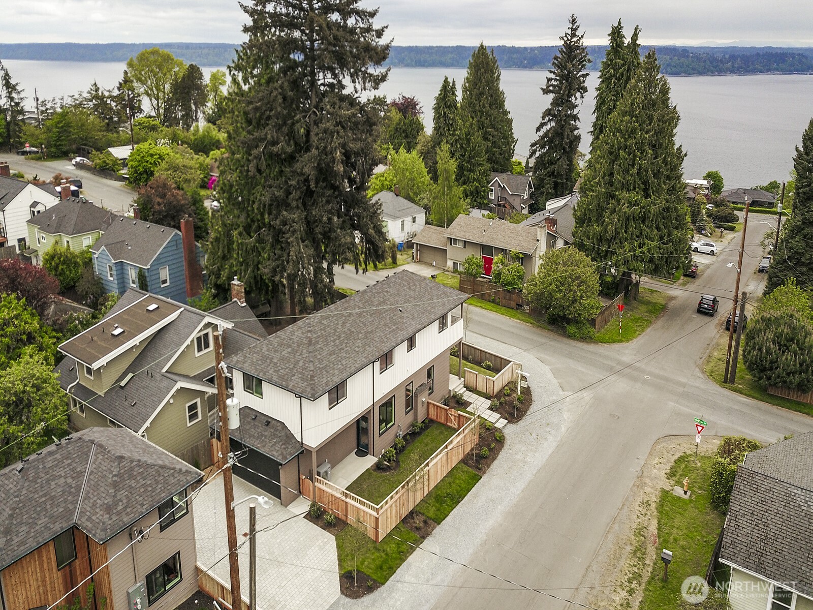 10202 44th Avenue SW Seattle WA 98146