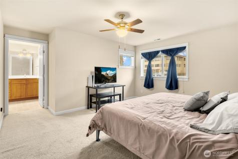 10700 SE 260th Street Kent WA 98030