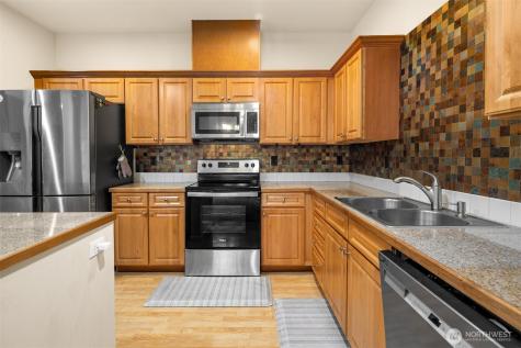 10700 SE 260th Street Kent WA 98030