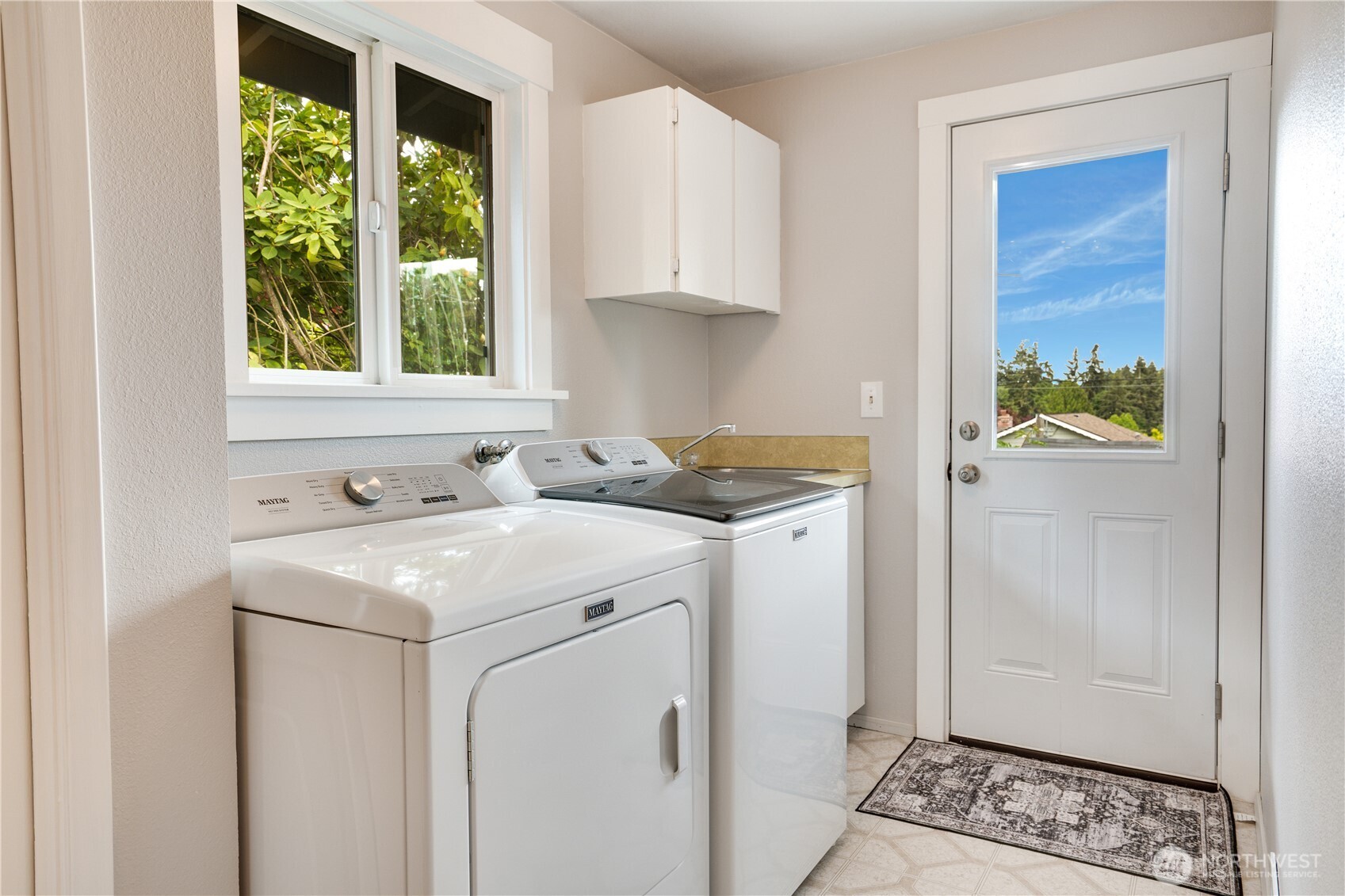 1204 Coral Drive Fircrest WA 98466