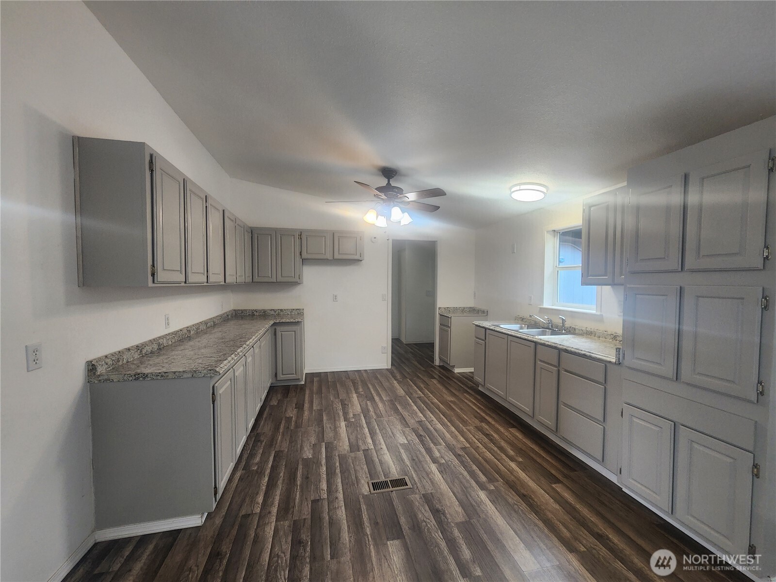 80 W Satsop Drive Elma WA 98541