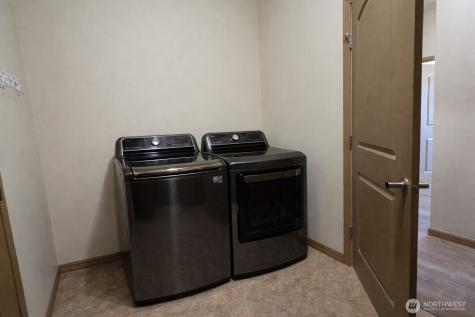 1747 Sunshine Avenue West Richland WA 99353