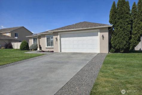 1747 Sunshine Avenue West Richland WA 99353
