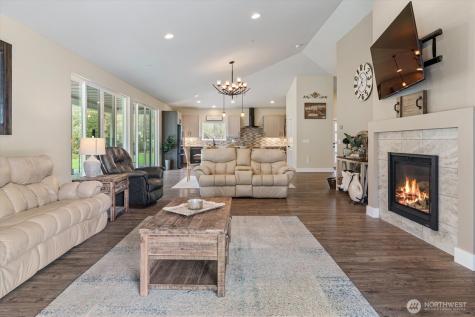 20025 SE 232nd Street Maple Valley WA 98038